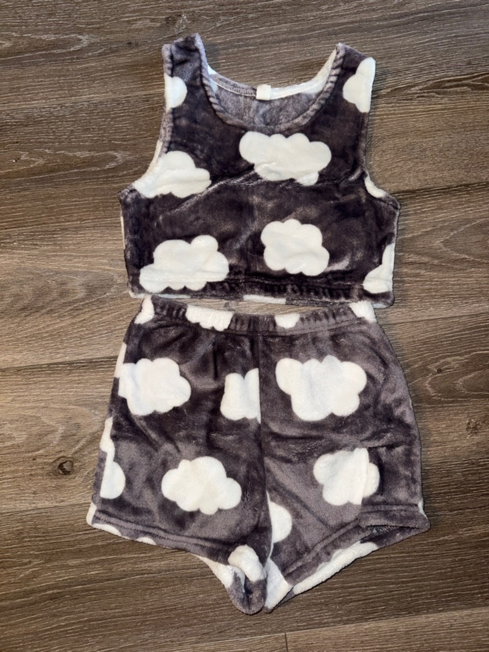 Nordstrom Cloud Print Plush Tank & Shorts Loungewear Set in Gray and White